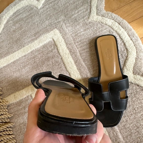 Hermès ORAN Women’s Slides - Picture 6 of 8